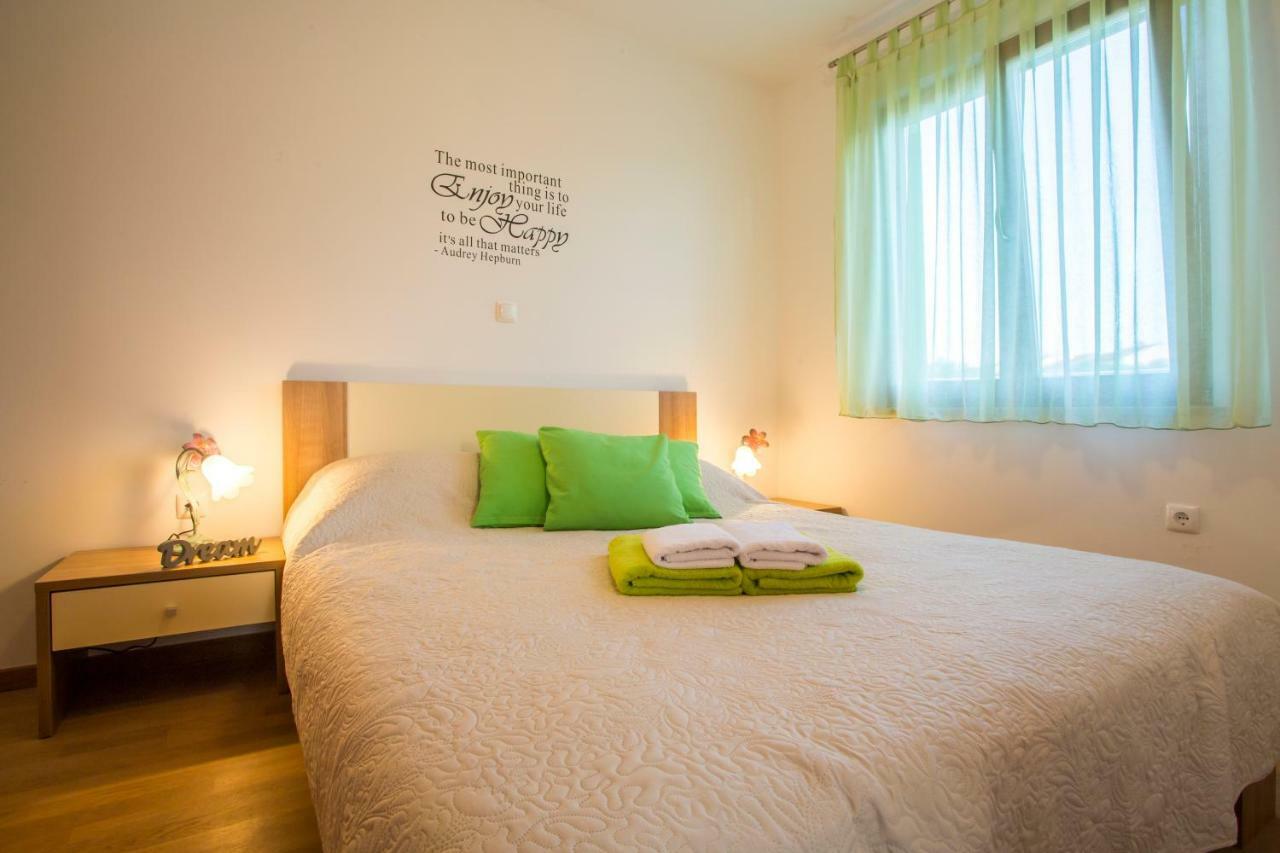 Apartman Irena Pula Extérieur photo